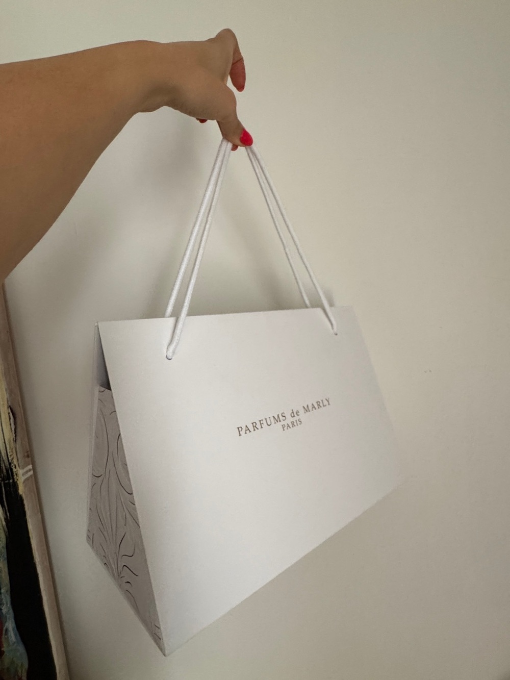 Perfumes De Marly White Deluxe Gift Bag - Women Bags